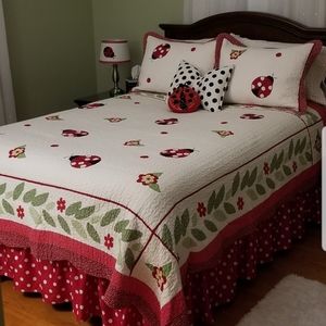 Ladybug Quilt set